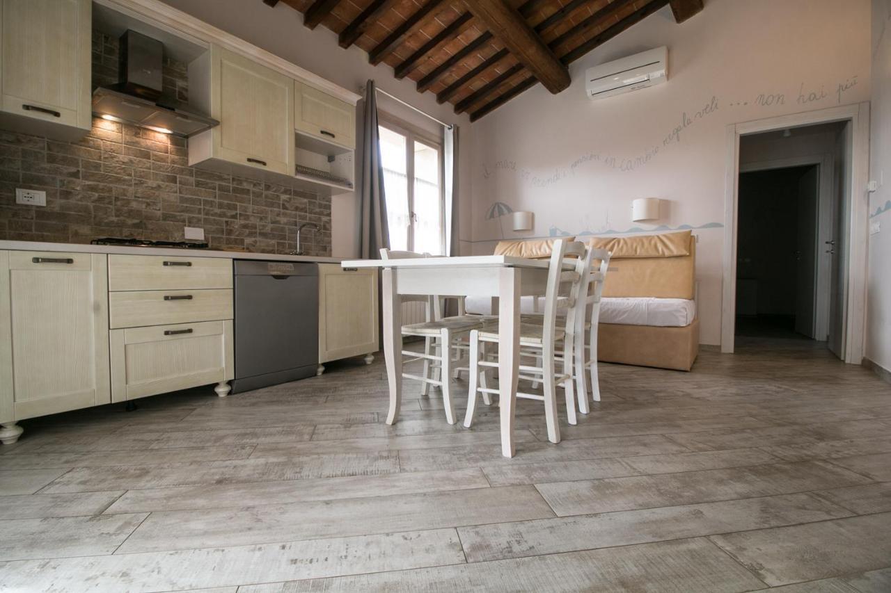 Апарт отель Fattoria Palazzeta - Pet & Family Friendly Чечина Экстерьер фото