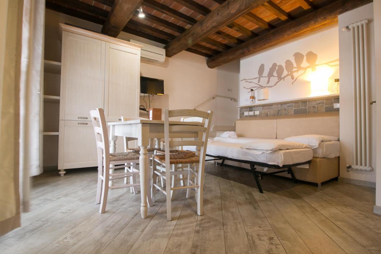 Апарт отель Fattoria Palazzeta - Pet & Family Friendly Чечина Экстерьер фото
